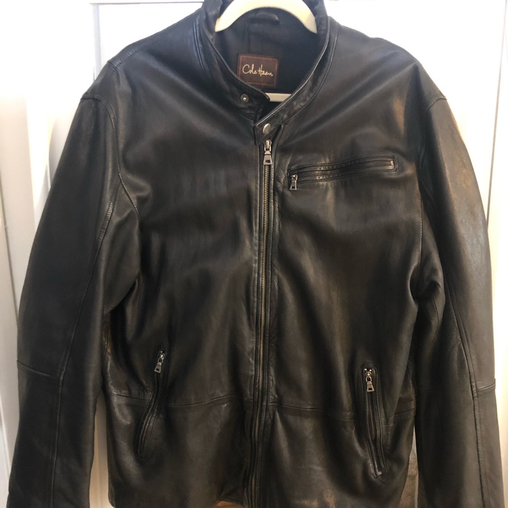 Beautiful Cole Hana Men’s Genuine Leather Jacket